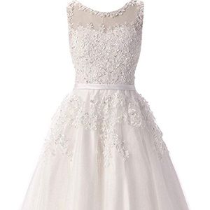 NEW WITH TAGS - short white floral appliqué dress